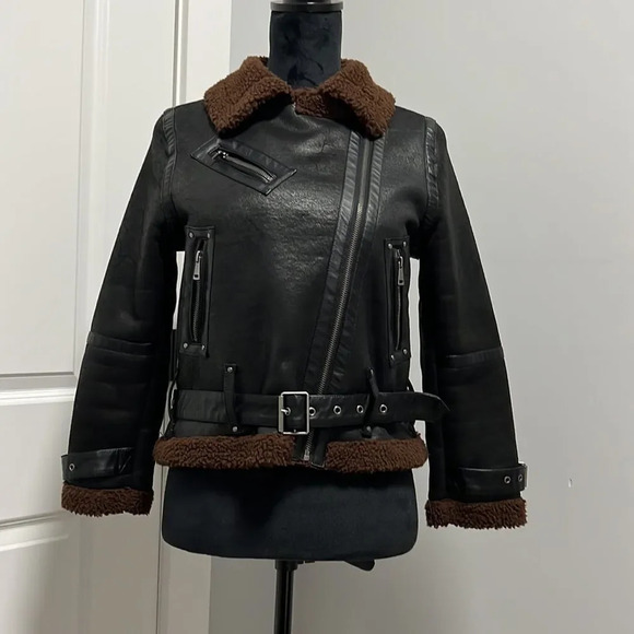 Gianni Bini Girls Black Aviator Shearling Jacket Asymmetrical Zipper size Large - Picture 3 of 11